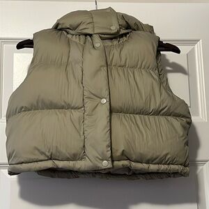 Lululemon Wunder Puff Super Crop Vest